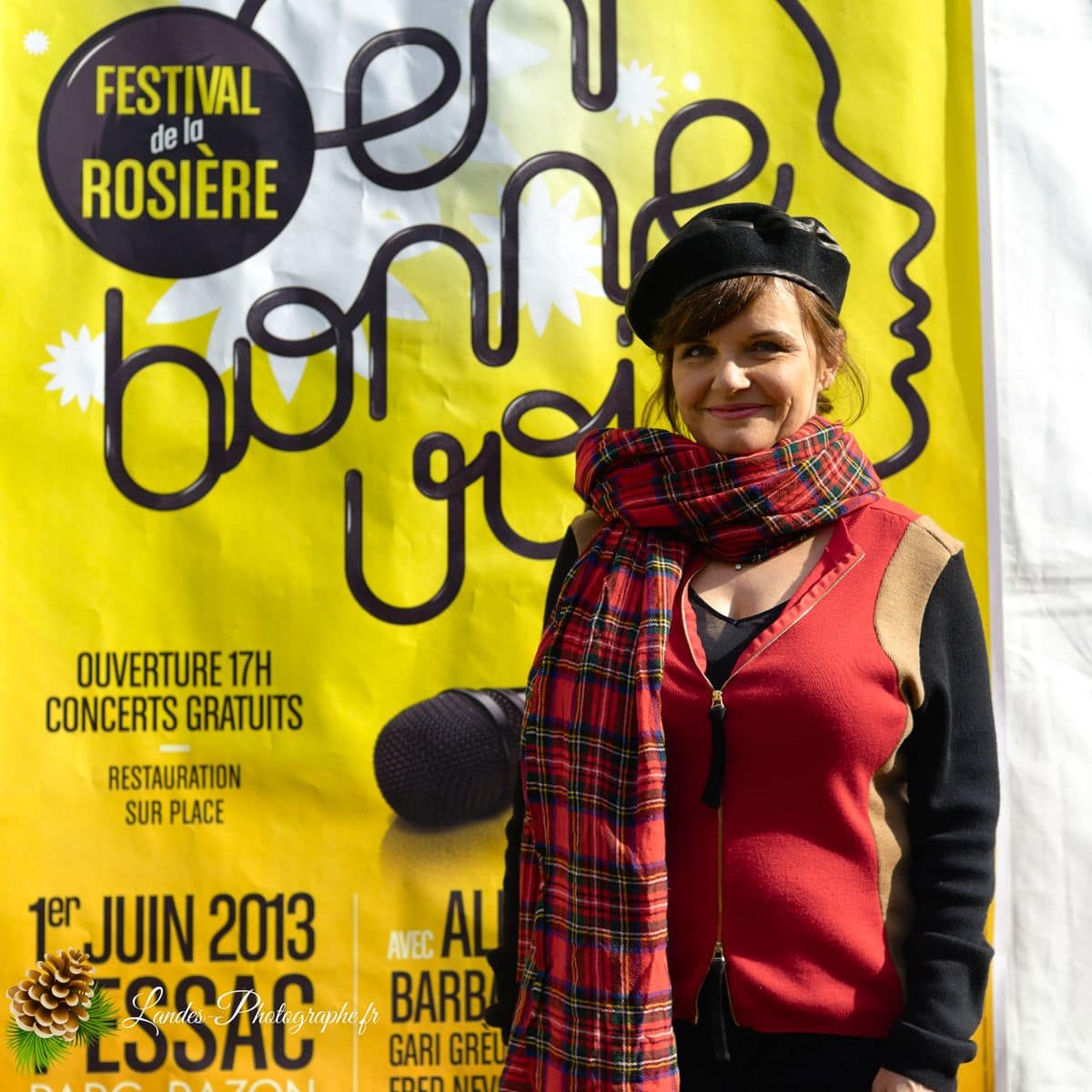 🎸 Diane Tell : L'Intimité Capturée au Festival En Bonne Voix 2013 Diane Tell en concert au Festival En Bonne Voix 2013