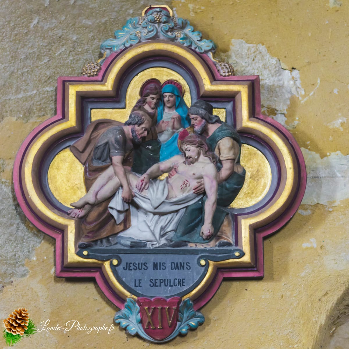 🗝️ L'Église Saint-Pierre d'Angresse : Du Roman au Gothique Église Saint-Pierre d