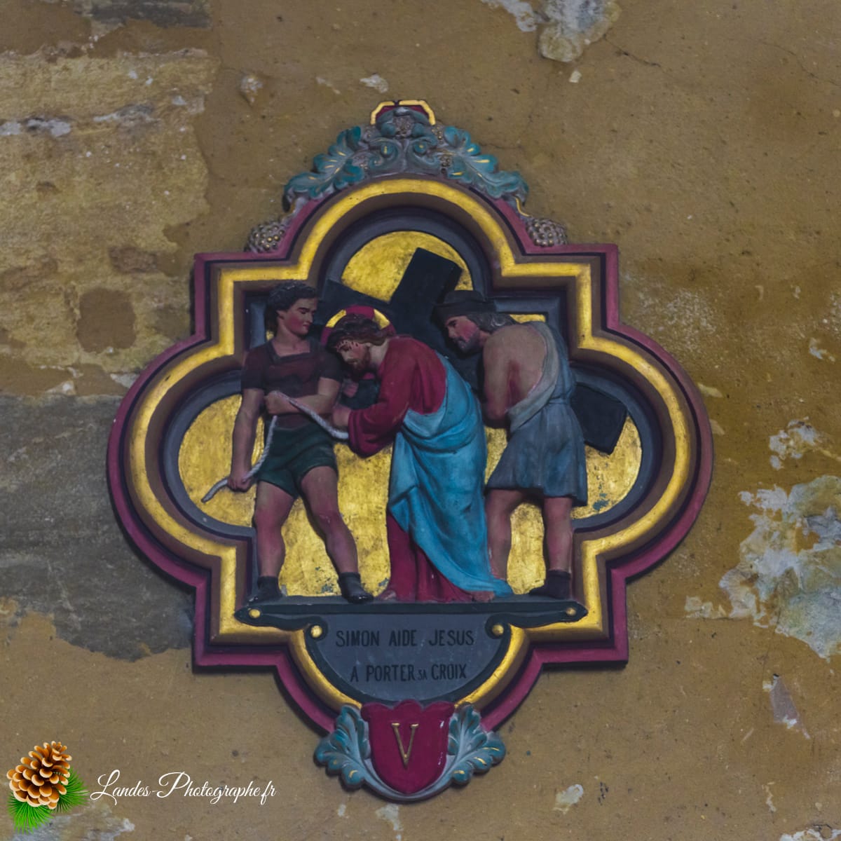 🗝️ L'Église Saint-Pierre d'Angresse : Du Roman au Gothique Église Saint-Pierre d