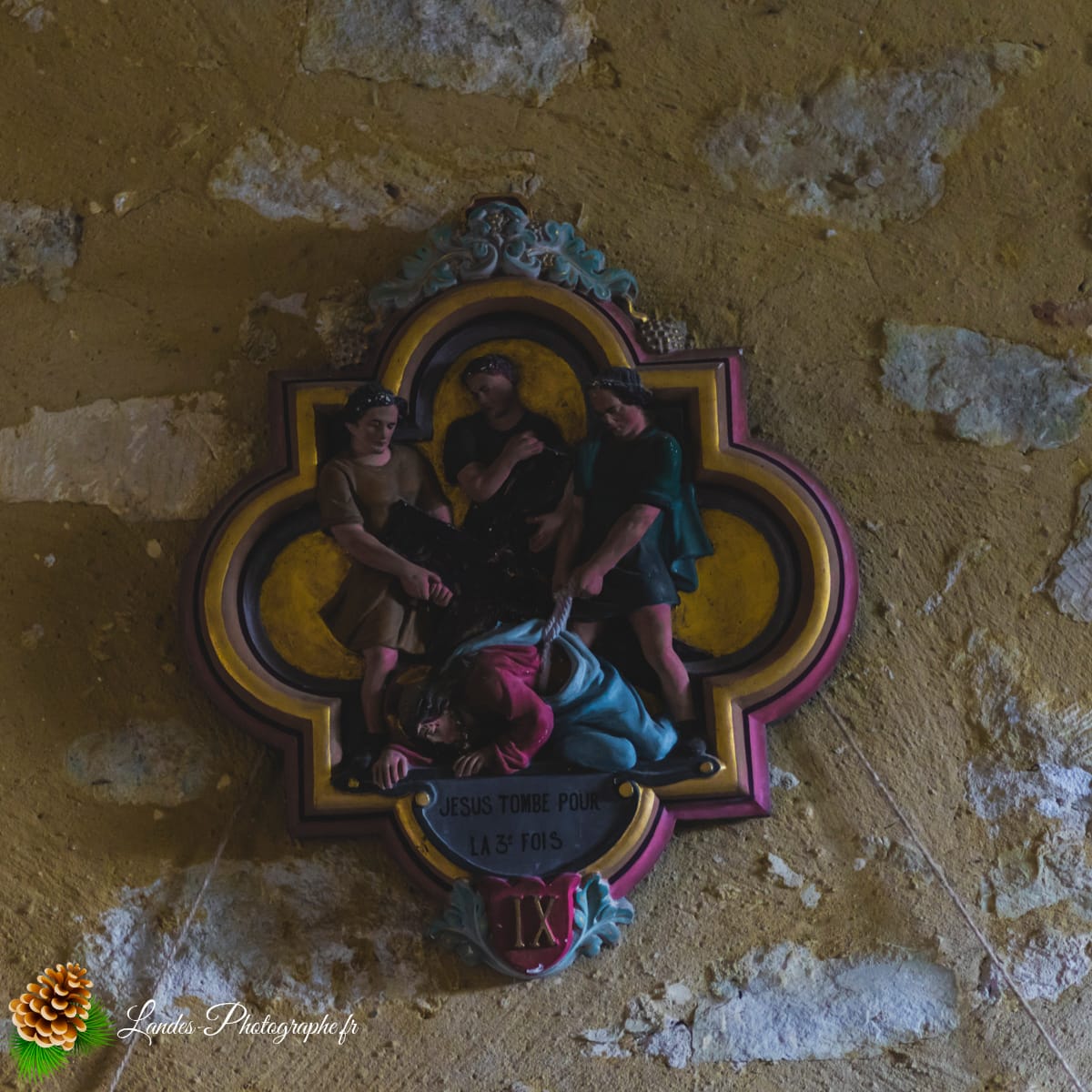 🗝️ L'Église Saint-Pierre d'Angresse : Du Roman au Gothique Église Saint-Pierre d