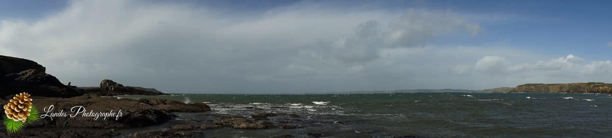 🏞️ Trez Rouz à Camaret-sur-Mer : La Presqu'île vue d'en haut Trez Rouz à Camaret-sur-Mer