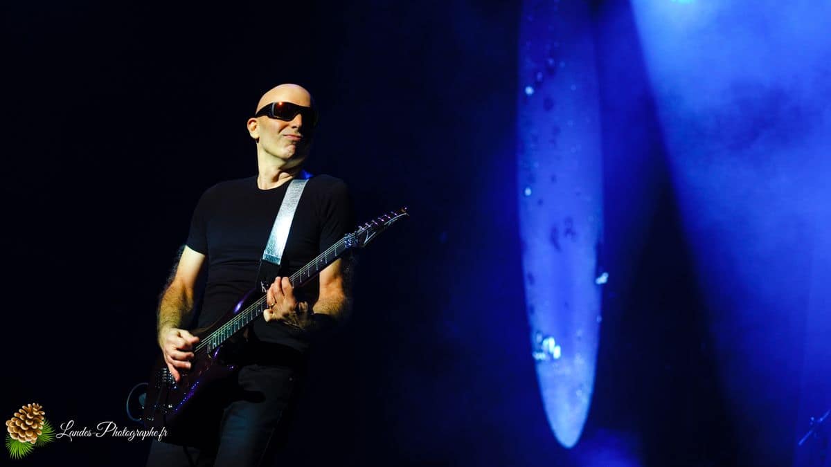 🎸 Joe Satriani au Théâtre Fémina de Bordeaux Joe Satriani au Théâtre Fémina de Bordeaux