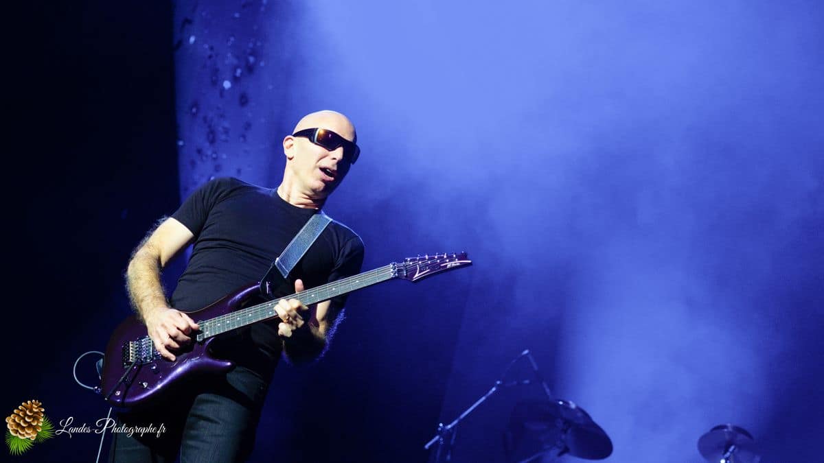 🎸 Joe Satriani au Théâtre Fémina de Bordeaux Joe Satriani au Théâtre Fémina de Bordeaux