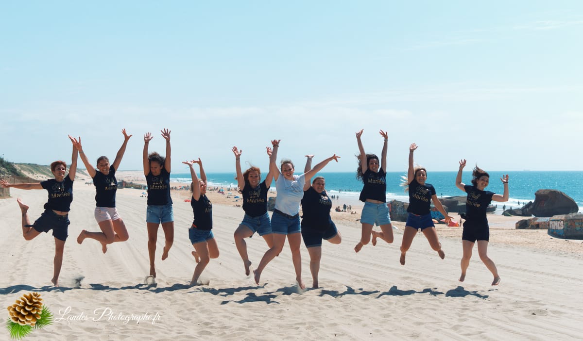 🎉 EVJF de Charlotte : L'été, le Sable et les Amies à Capbreton EVJF de Charlotte