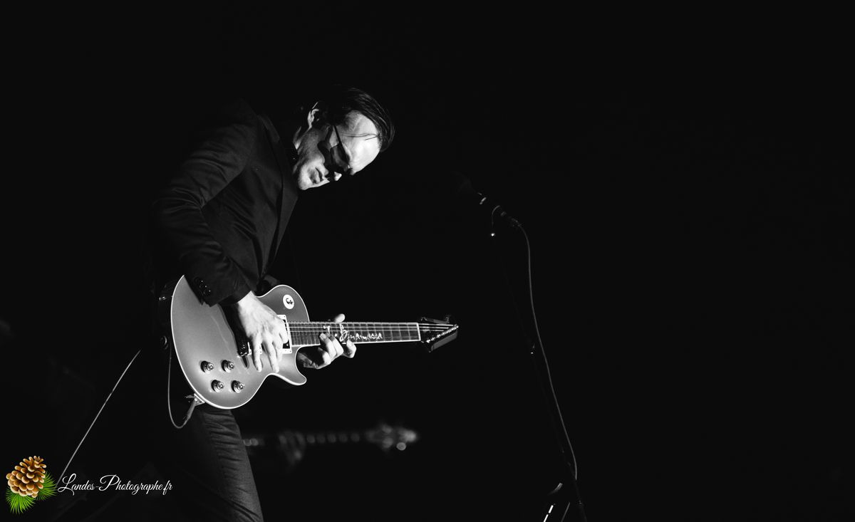 🎸 Joe Bonamassa en live à la Patinoire Mériadeck de Bordeaux Joe Bonamassa à la Patinoire Mériadeck de Bordeaux