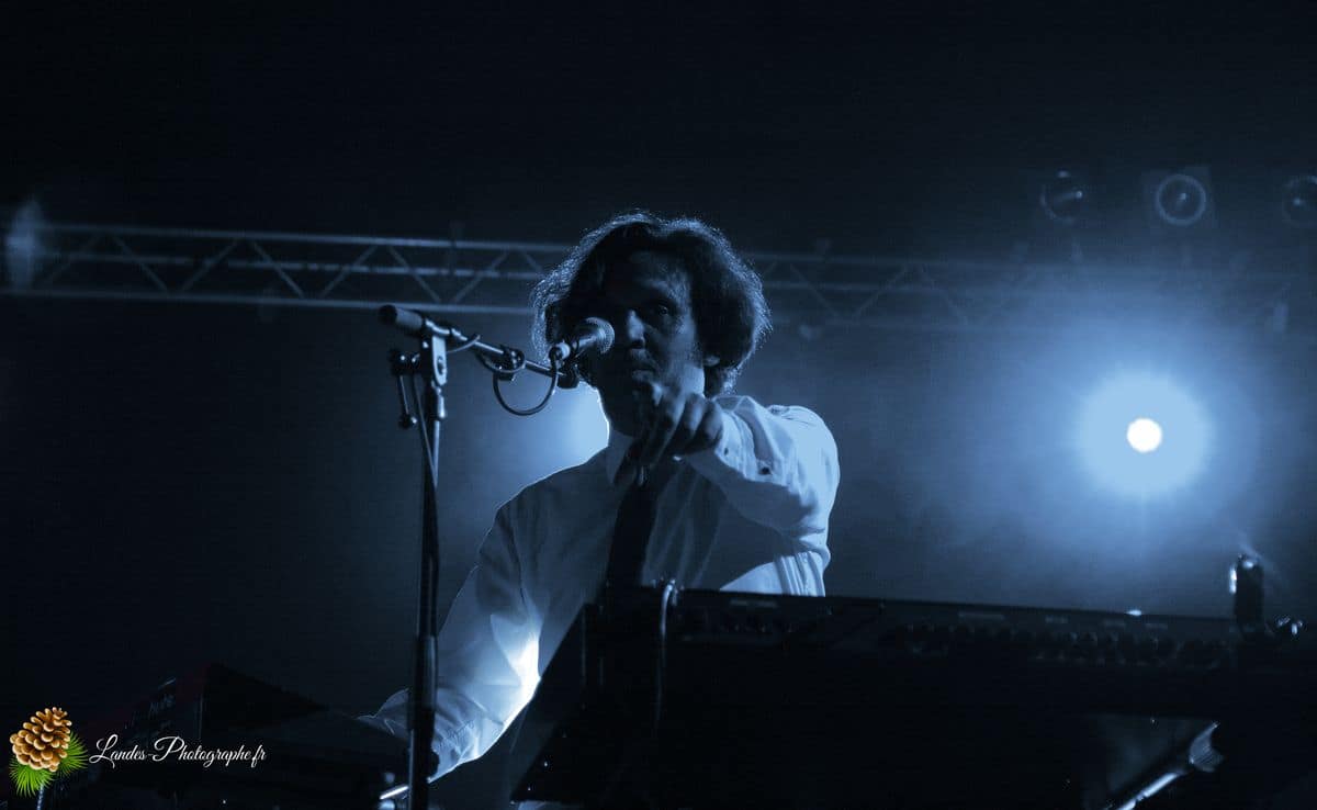 🎤 L'Énergie Capturée : Pamela Hute en Concert à l'Espace Tatry, Bordeaux Pamela Hute en concert à l’Espace Tatry de Bordeaux