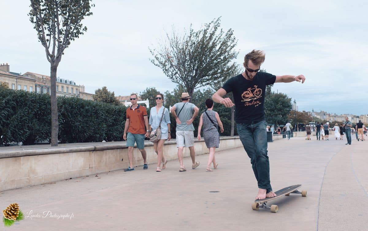 📸 Chroniques de la Rue : Street Photographie à Bordeaux Street Photo a Bordeaux