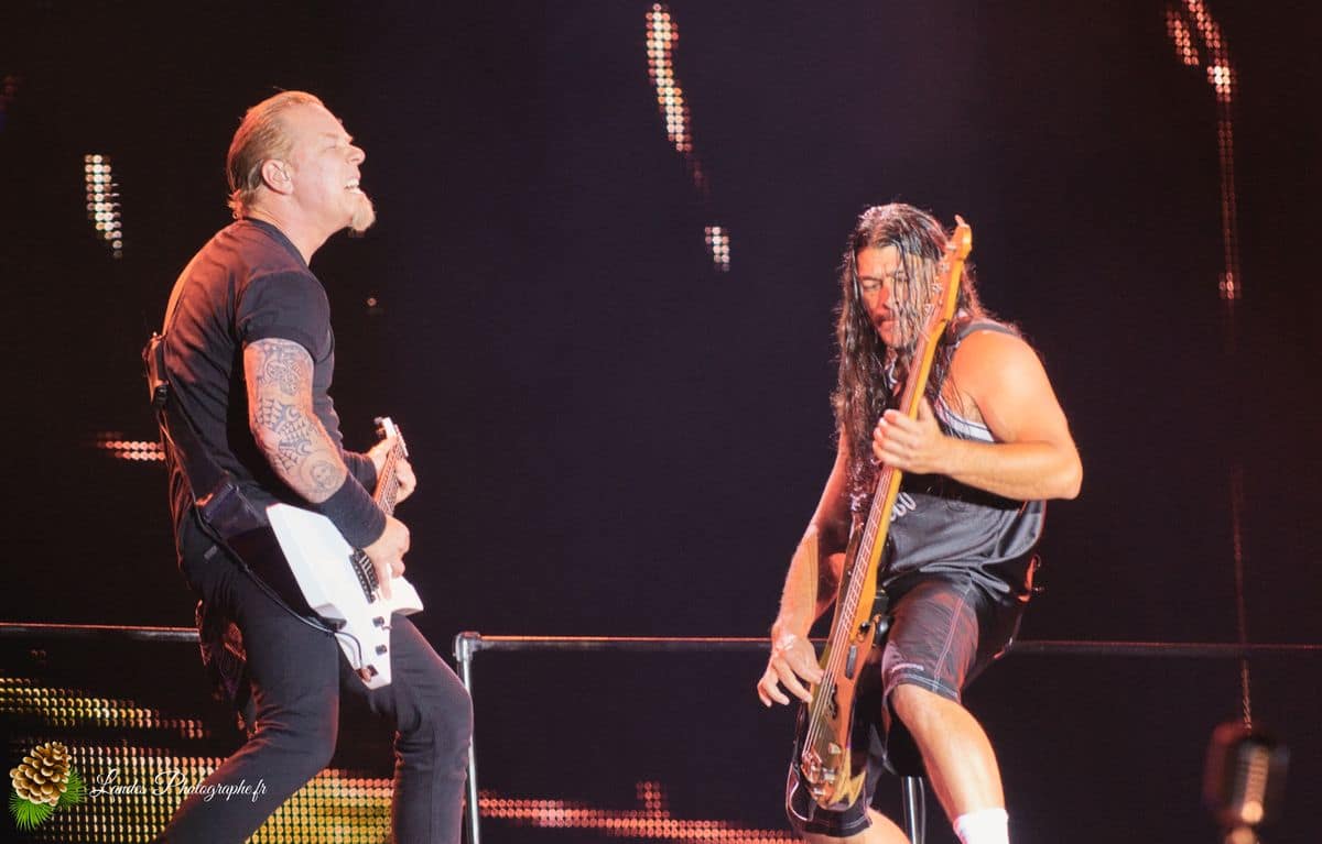 🤘 Metallica : Le Feu du Thrash Metal au Sonisphere Festival 2011 Metallica live au Sonisphere Festival 2011