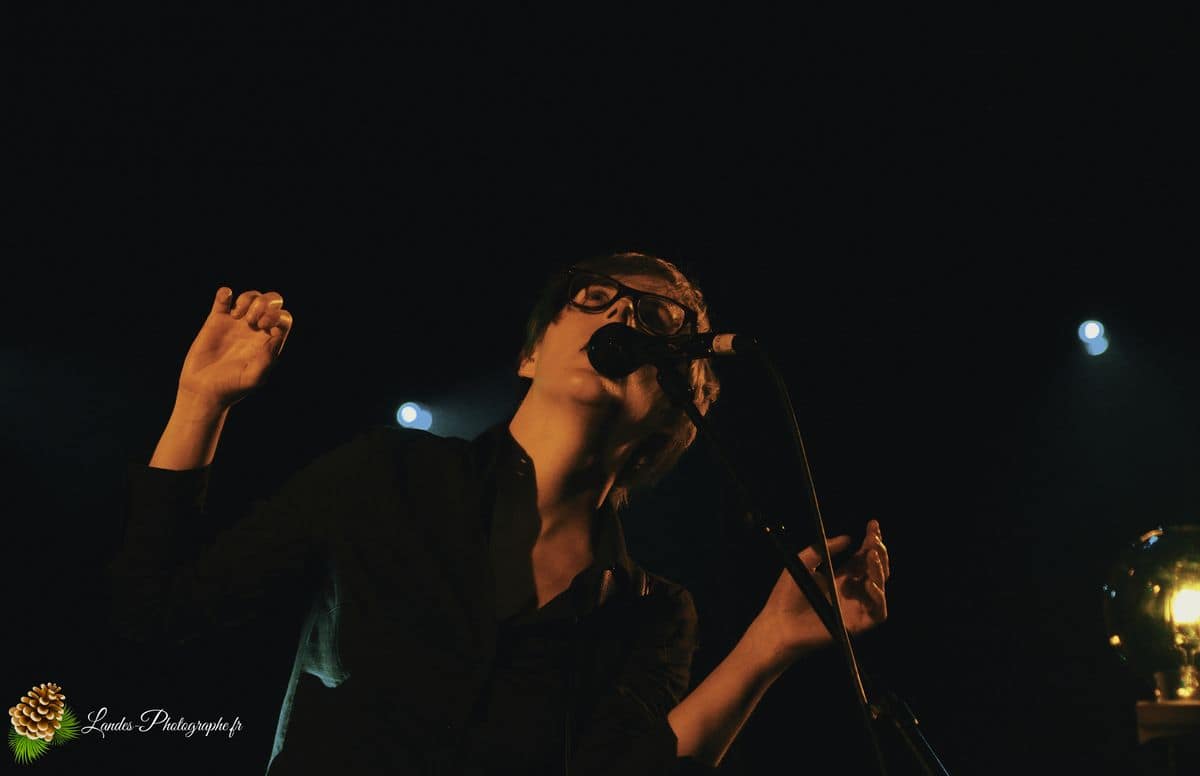 🎤 L'Énergie Capturée : Pamela Hute en Concert à l'Espace Tatry, Bordeaux Pamela Hute en concert à l’Espace Tatry de Bordeaux