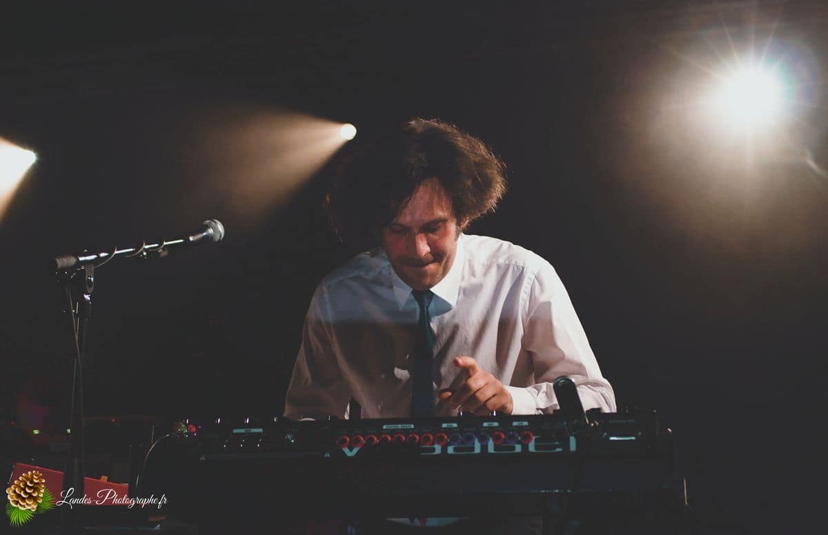 🎤 L'Énergie Capturée : Pamela Hute en Concert à l'Espace Tatry, Bordeaux Pamela Hute en concert à l’Espace Tatry de Bordeaux