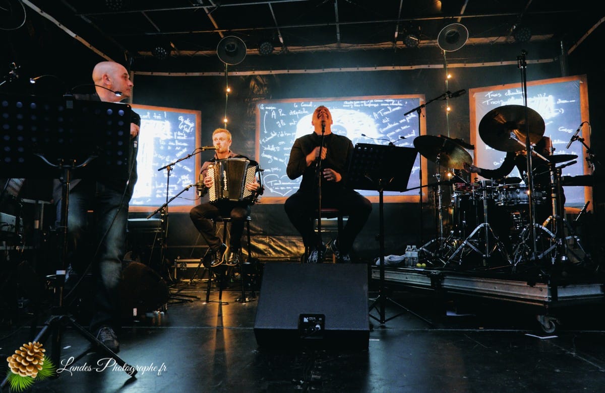 🎤 La Poésie du Sud-Ouest : Toulouse Con Tour au Festival En Bonne Voix 2016 Toulouse Con Tour en live au Festival En Bonne Voix 2016