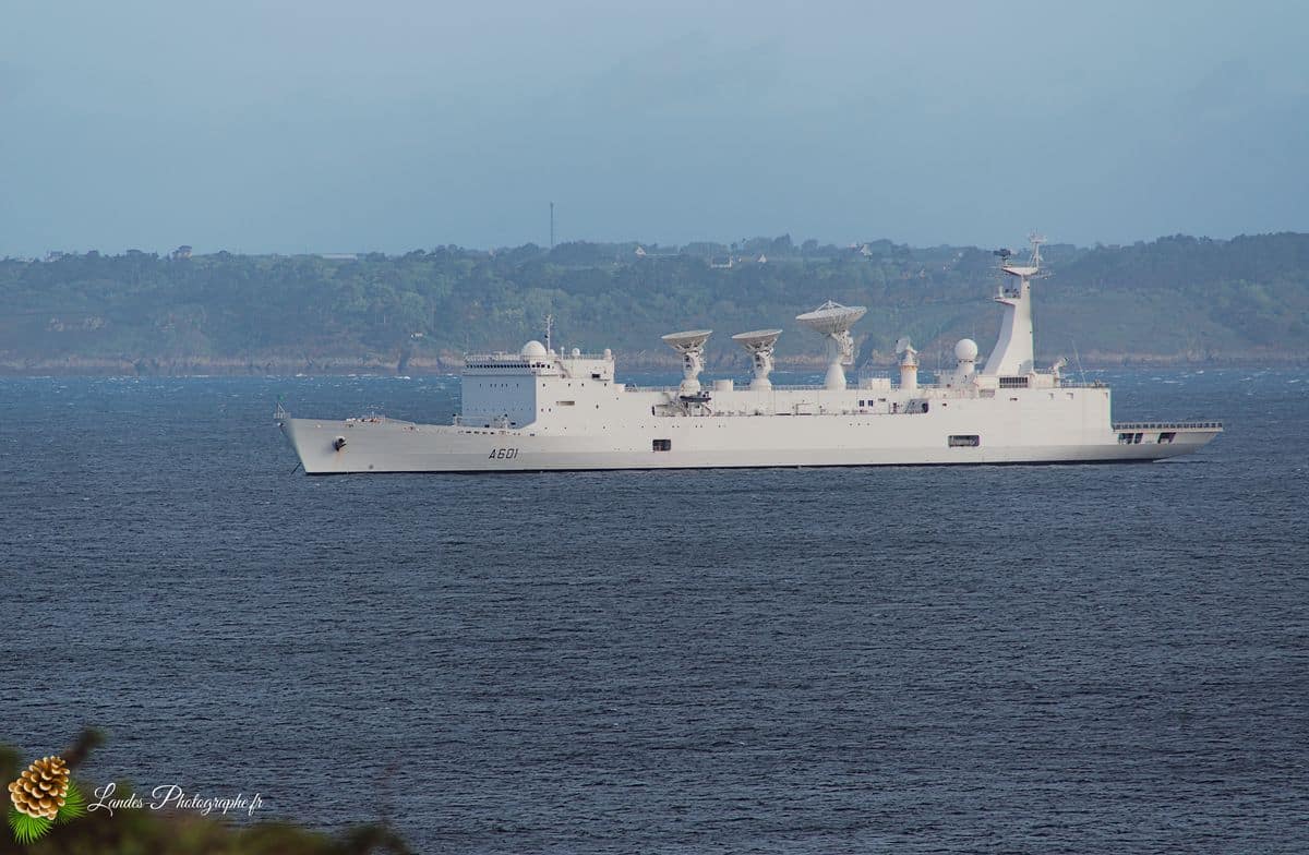 🚢 Le Monge : Immersion dans l'univers de la Marine NationaleLe Monge Le Monge
