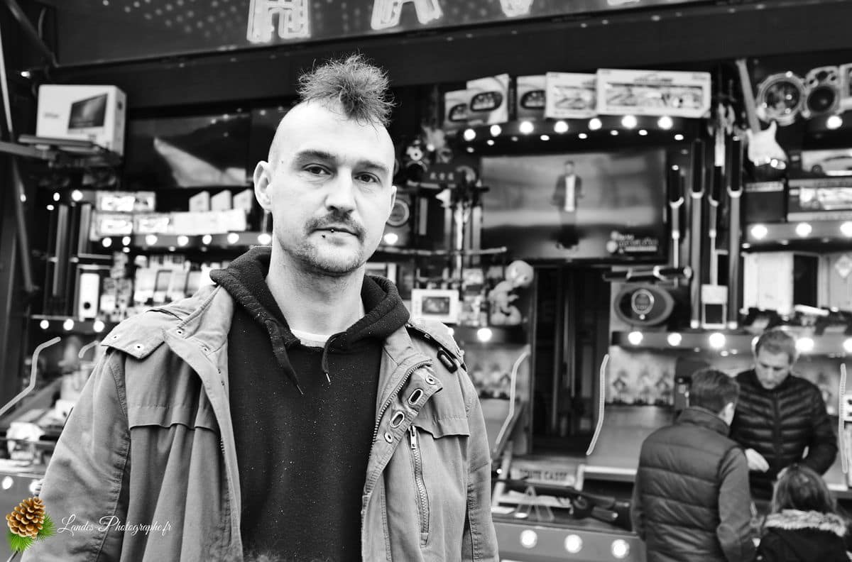 📸 Chroniques de la Rue : Street Photographie à Bordeaux Street Photo a Bordeaux