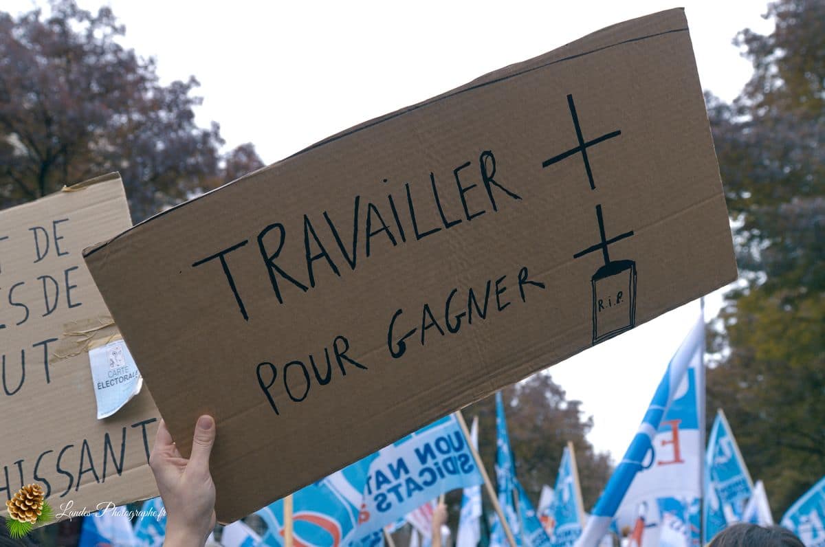 ✊ Manifestation contre la Réforme des Retraites à Bordeaux Manifestation contre la réforme des retraites