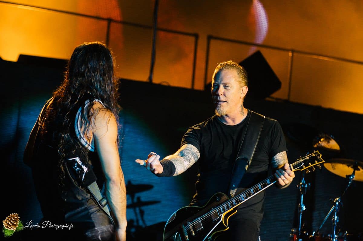 🤘 Metallica : Le Feu du Thrash Metal au Sonisphere Festival 2011 Metallica live au Sonisphere Festival 2011