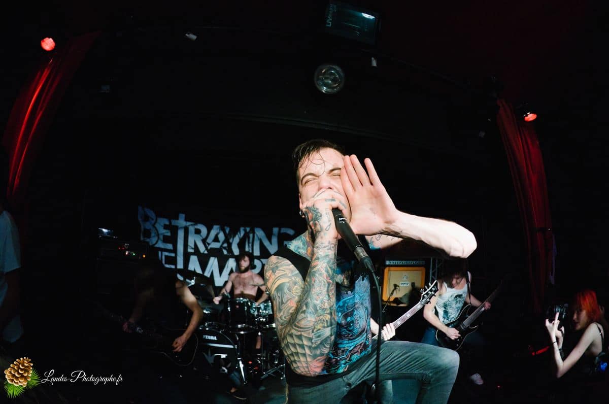 đ„ Betraying the Martyrs : Chaos et MĂ©lodies au Blackroom de Bordeaux Betraying the Martyrs en concert au Blackroom de Bordeaux