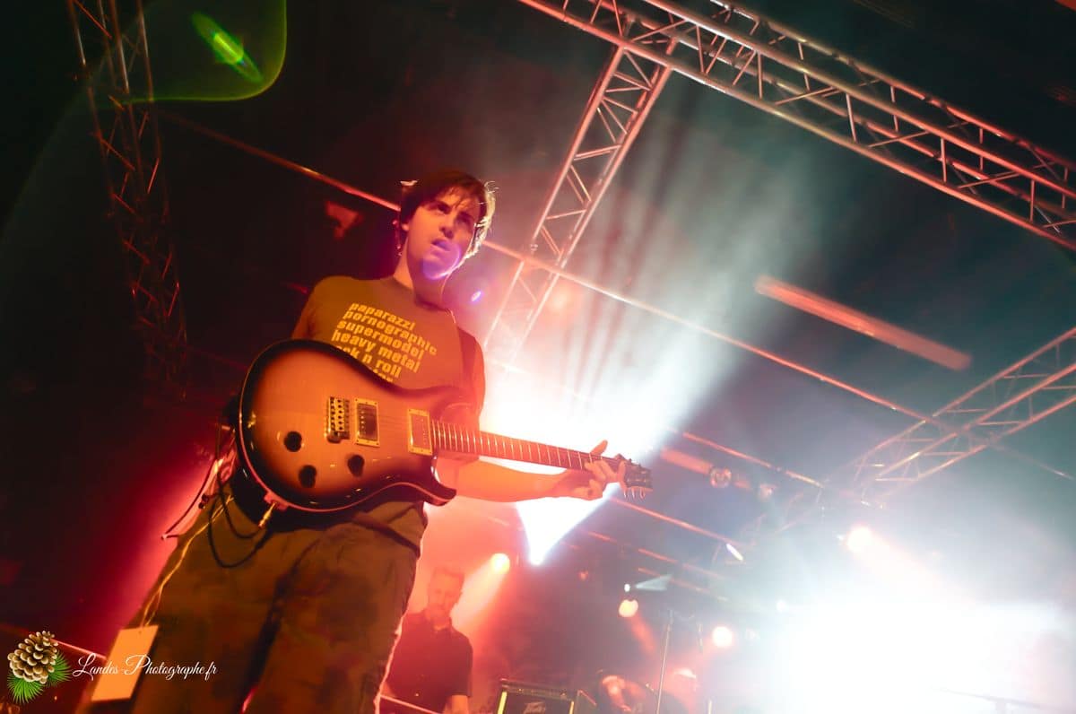 🤘 E-Breed : La Rage Bordelaise au Big Fuzz de Jonzac 2012 E-Breed en concert au Big Fuzz de Jonzac 2012