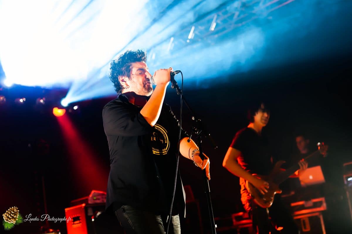 ☕ Café Bertrand au Big Fuzz 2012 : Le Rock Énergique en Charente-Maritime Café Bertrand en concert au Big Fuzz de Jonzac 2012