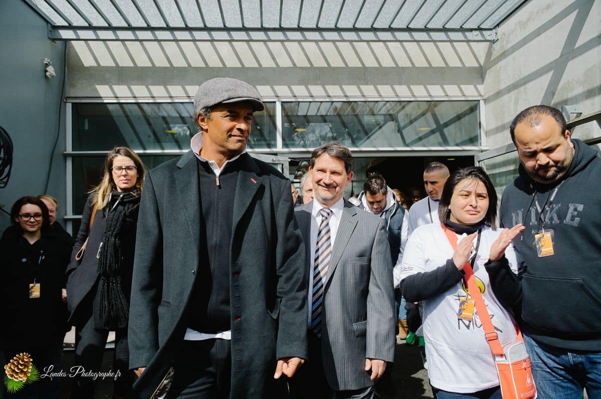 đŸ Reportage Officiel pour la Ville de Pessac : Inauguration de "FĂȘte le Mur" avec Yannick Noah Inauguration FĂȘte le Mur Ă Pessac