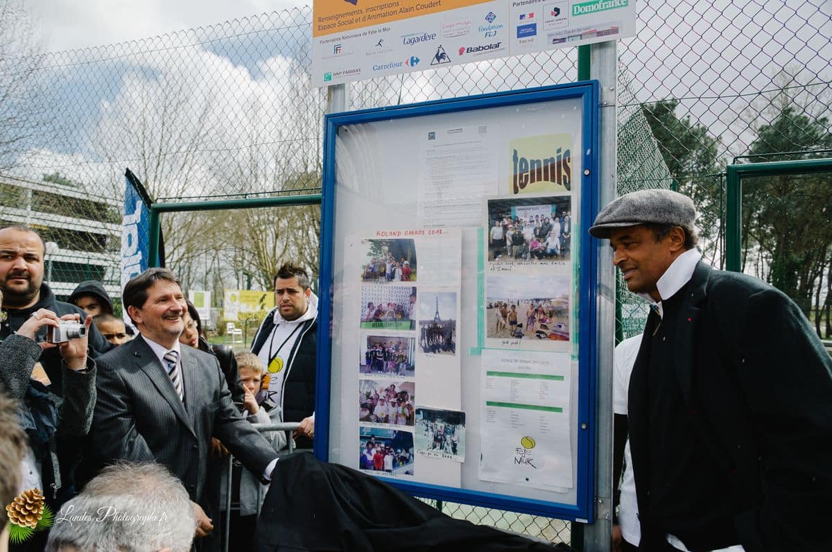 đŸ Reportage Officiel pour la Ville de Pessac : Inauguration de "FĂȘte le Mur" avec Yannick Noah Inauguration FĂȘte le Mur Ă Pessac