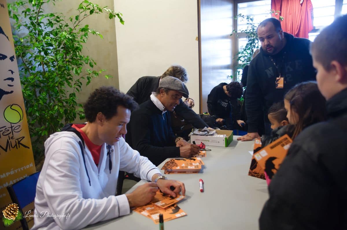 đŸ Reportage Officiel pour la Ville de Pessac : Inauguration de "FĂȘte le Mur" avec Yannick Noah Inauguration FĂȘte le Mur Ă Pessac