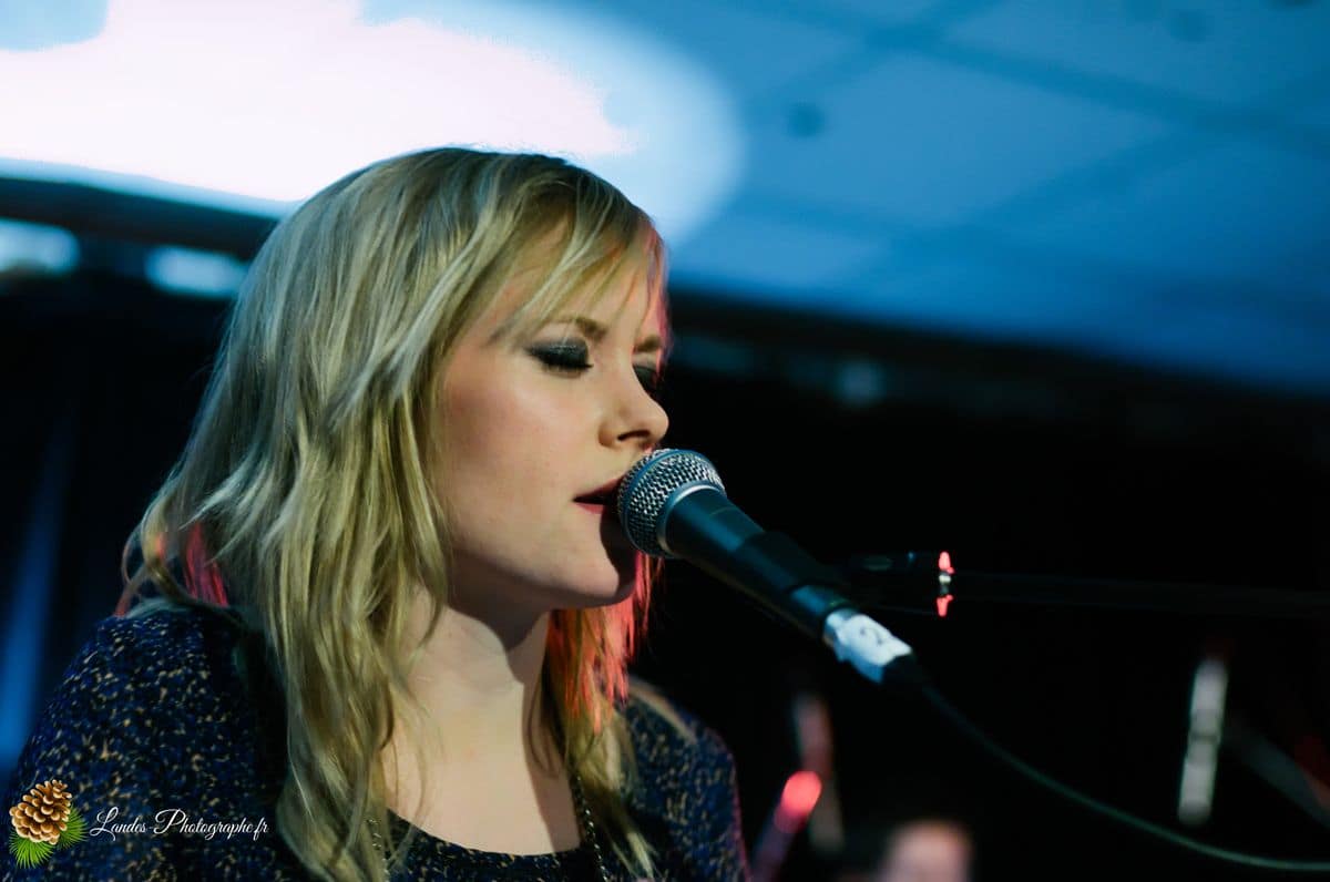 đ€ Fredrika Stahl : Douceur et Ăclat Ă la Rock School Barbey de Bordeaux Fredrika Stahl en live Ă la Rock School Barbey de Bordeaux