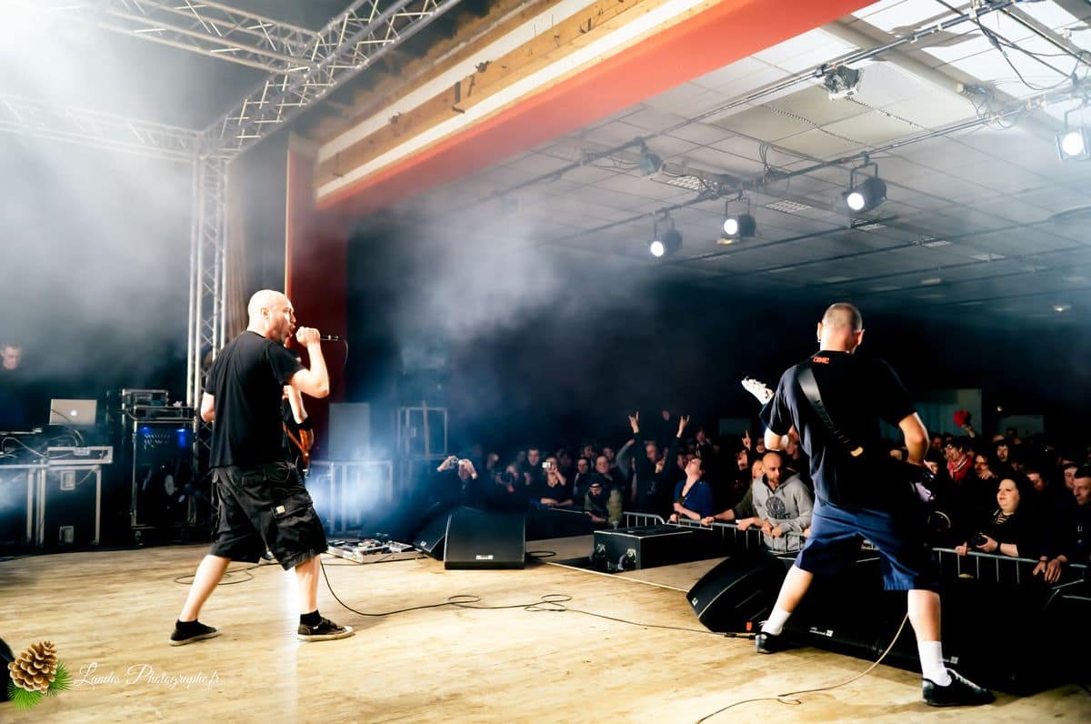 đ€ Lofofora au Big Fuzz de Jonzac 2012 : L'Essence du Metal Alternatif Français Lofofora en concert au Big Fuzz de Jonzac 2012