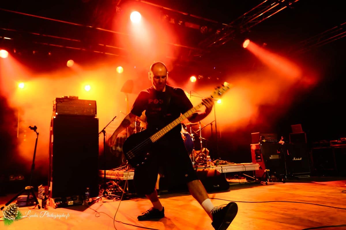 đ€ Lofofora au Big Fuzz de Jonzac 2012 : L'Essence du Metal Alternatif Français Lofofora en concert au Big Fuzz de Jonzac 2012