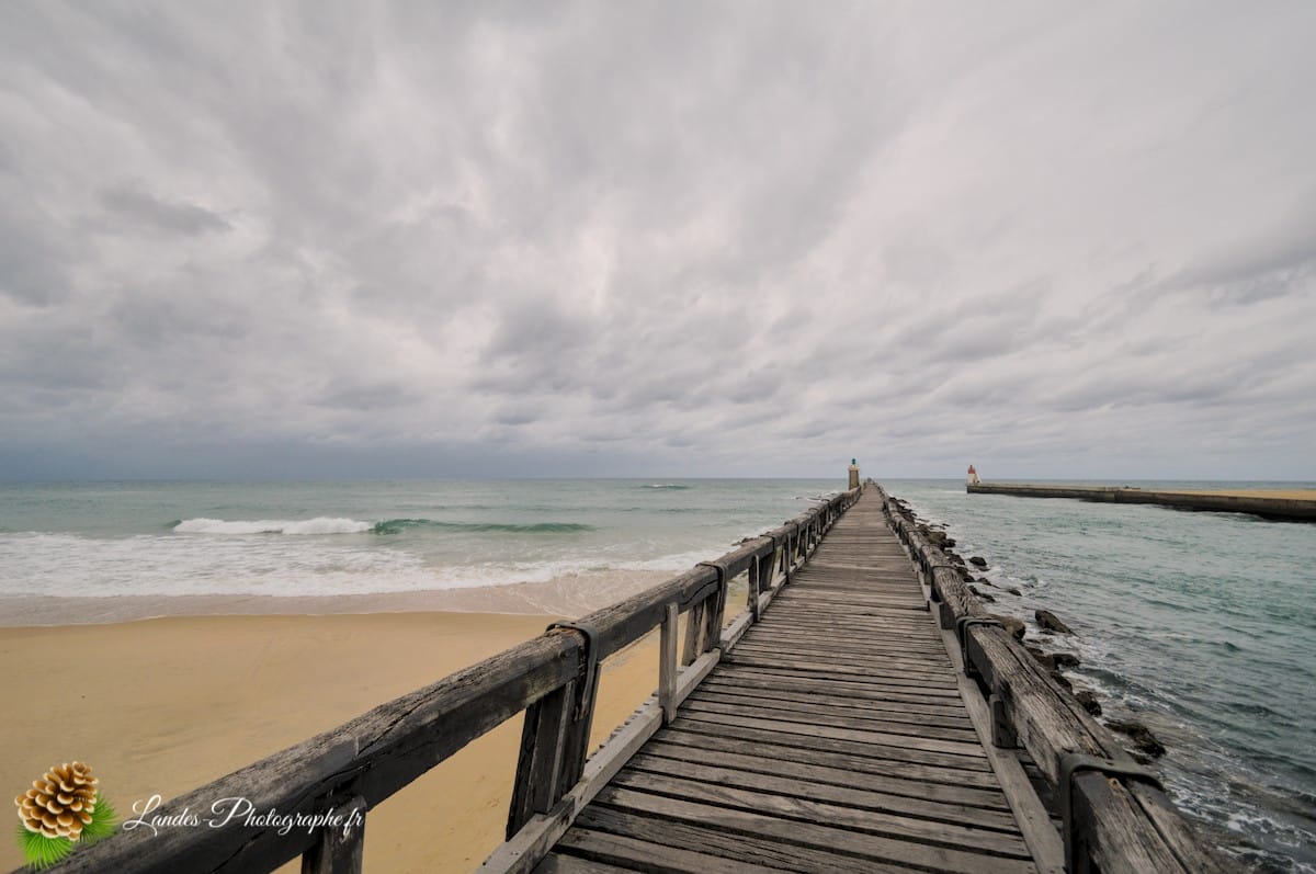 🌅 L'Estacade de Capbreton : Icône Historique et Photographique des Landes Estacade de Capbreton