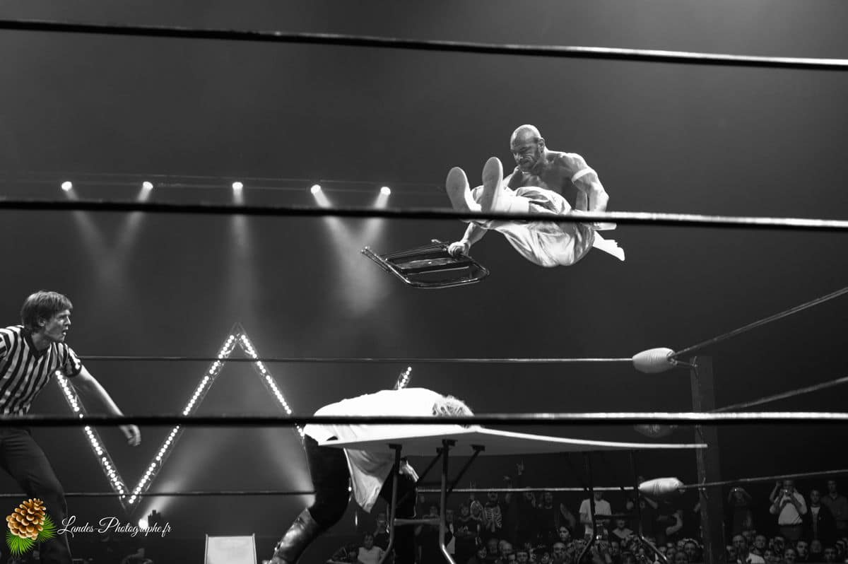 🤼 AWR European Tour 2009 : L'Explosion du Catch à Mériadeck ! AWR European Tour 2009 à la Patinoire Mériadeck de Bordeaux