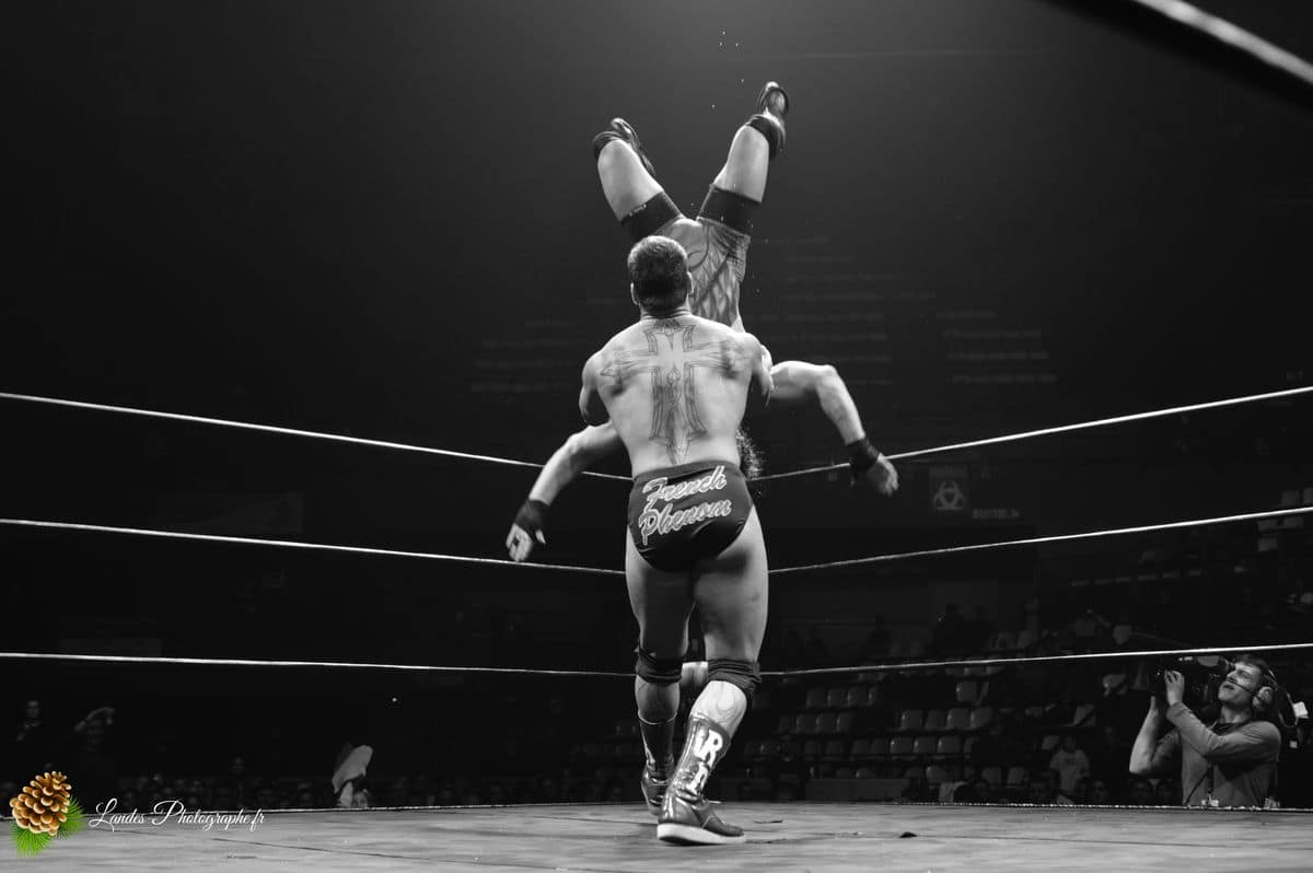 🤼 AWR European Tour 2009 : L'Explosion du Catch à Mériadeck ! AWR European Tour 2009 à la Patinoire Mériadeck de Bordeaux