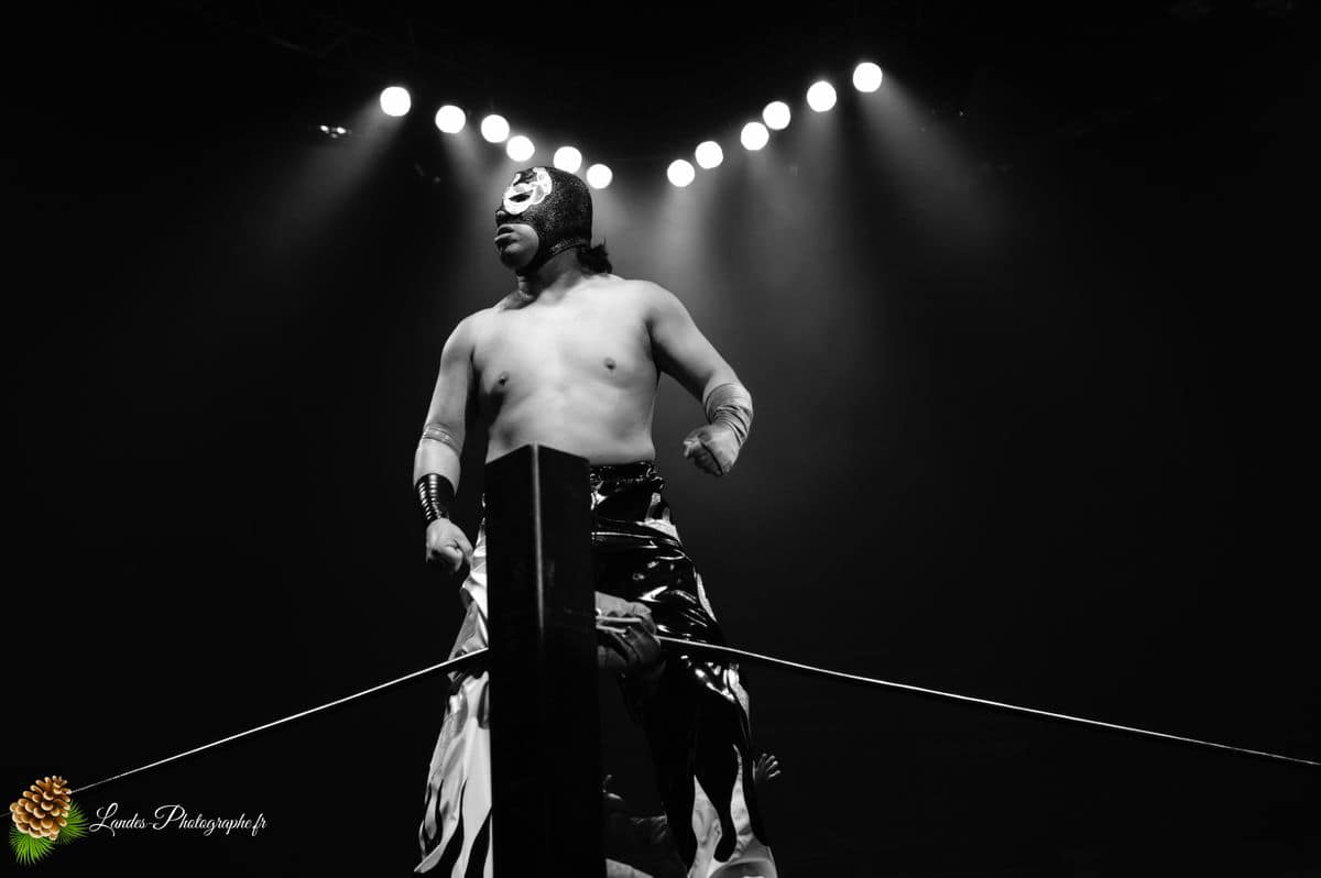 🤼 AWR European Tour 2009 : L'Explosion du Catch à Mériadeck ! AWR European Tour 2009 à la Patinoire Mériadeck de Bordeaux
