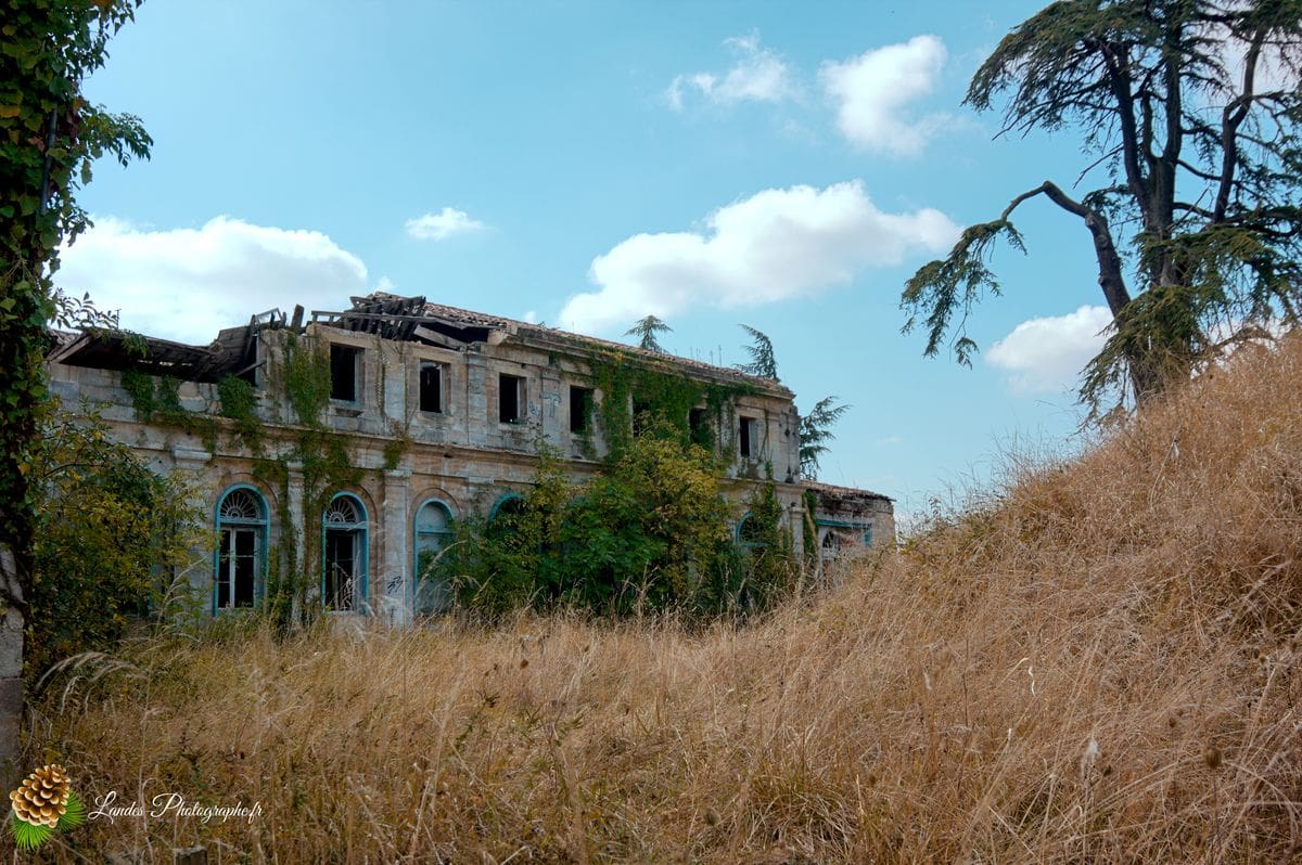 🏚️ L'Élégance Oubliée : la Chartreuse de Bel Sito Chartreuse de Bel Sito