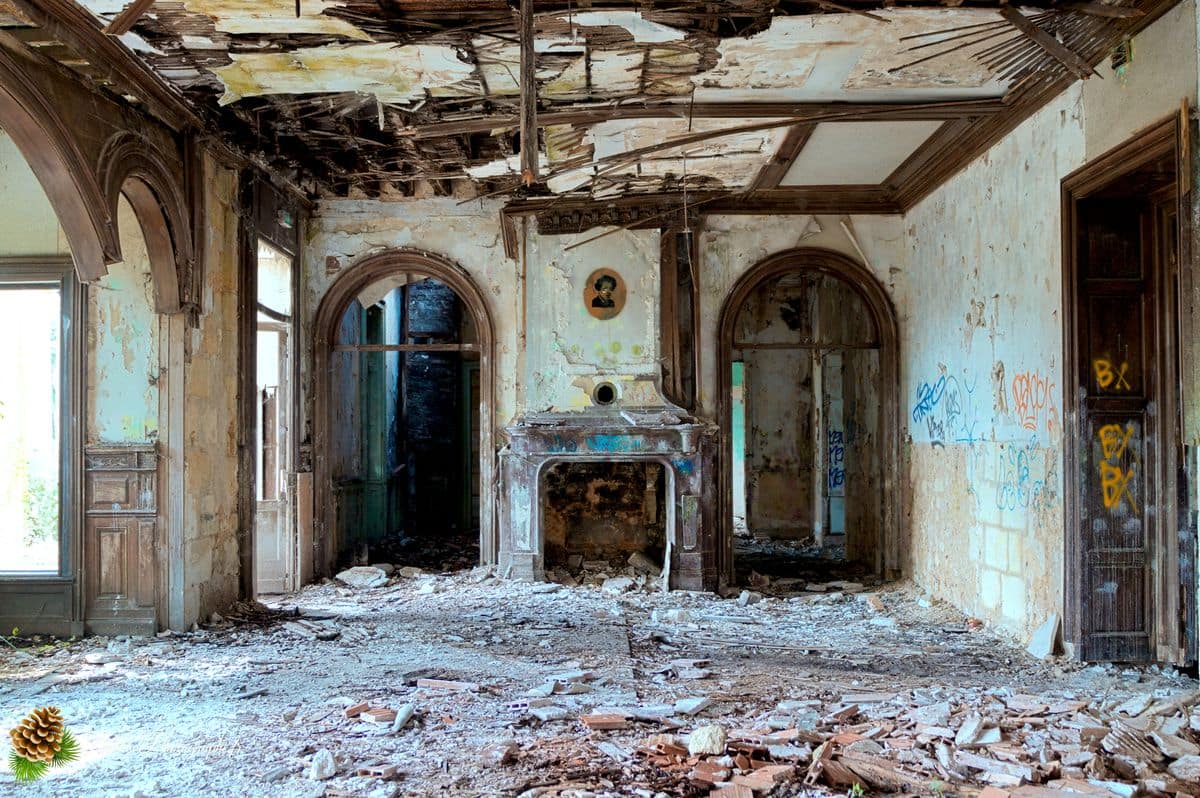 🏚️ L'Élégance Oubliée : la Chartreuse de Bel Sito Chartreuse de Bel Sito