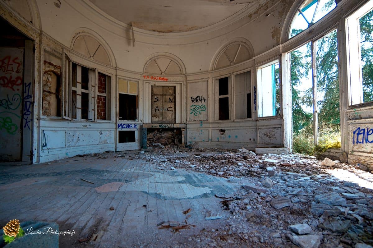 🏚️ L'Élégance Oubliée : la Chartreuse de Bel Sito Chartreuse de Bel Sito