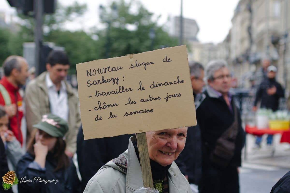 📰 Photojournalisme : Couverture de la Manifestation du 1er Mai à Bordeaux Manifestation du 1er Mai 2009