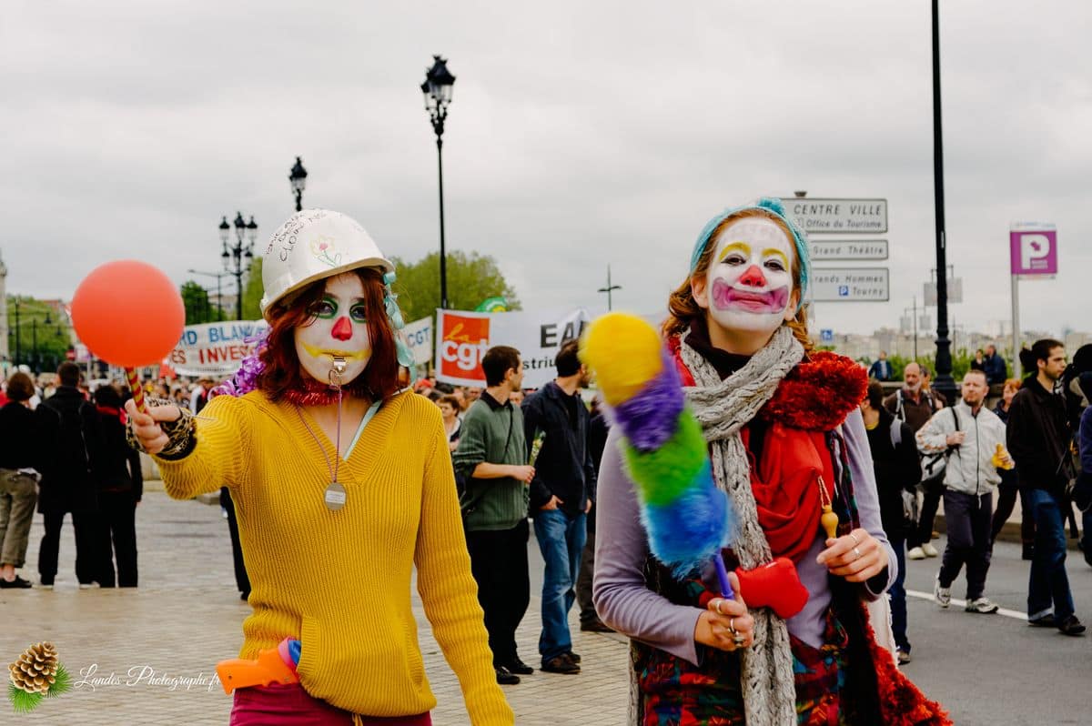 📰 Photojournalisme : Couverture de la Manifestation du 1er Mai à Bordeaux Manifestation du 1er Mai 2009