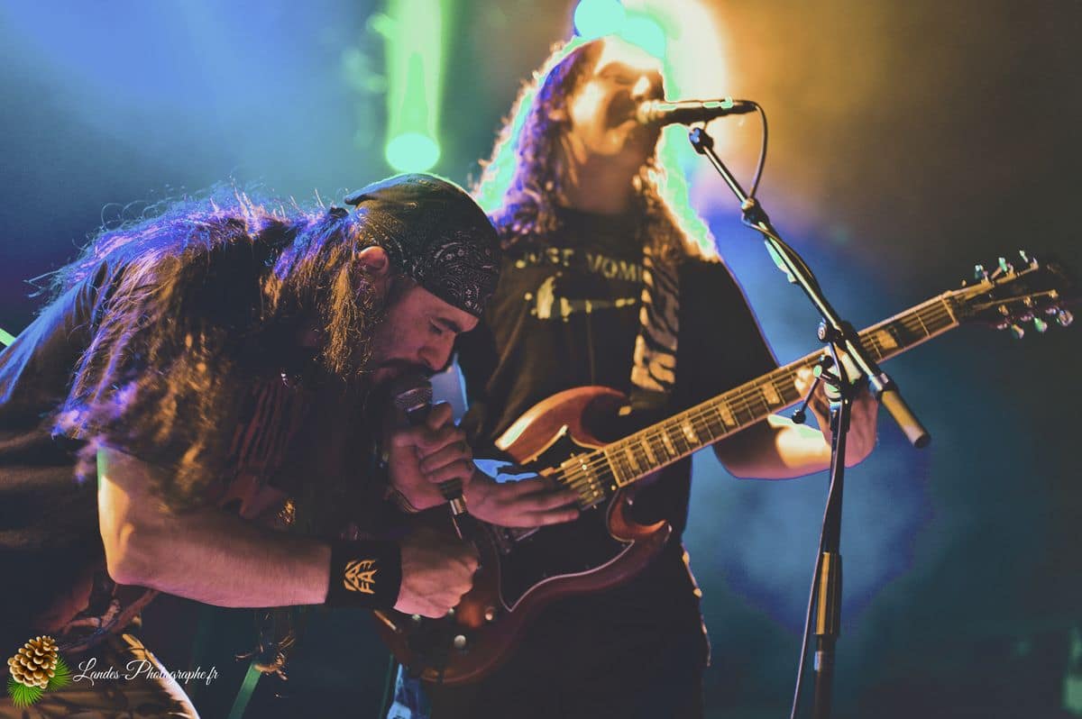 đ Ultra Vomit en Fusion Ă la Rock School Barbey : Le Live de la tournĂ©e "The Renouvellement Of Intermittence" Ultra Vomit en live Ă la Rock School Barbey de Bordeaux