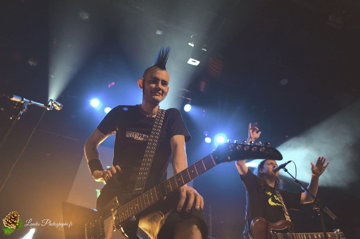 đ Ultra Vomit en Fusion Ă la Rock School Barbey : Le Live de la tournĂ©e "The Renouvellement Of Intermittence" Ultra Vomit en live Ă la Rock School Barbey de Bordeaux