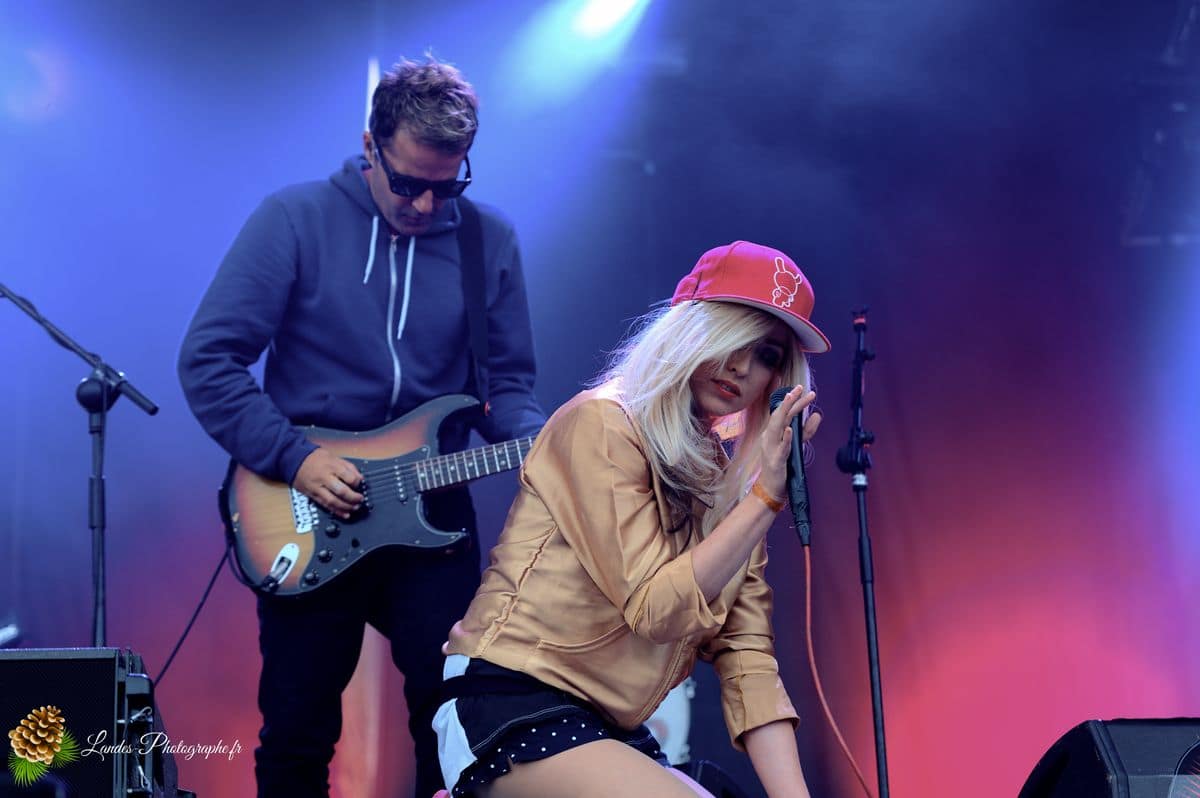 🎧 The Ting Tings au Garorock 2012 : Minimalisme et Énergie Pop-Indie The Ting Tings en concert au Garorock 2012