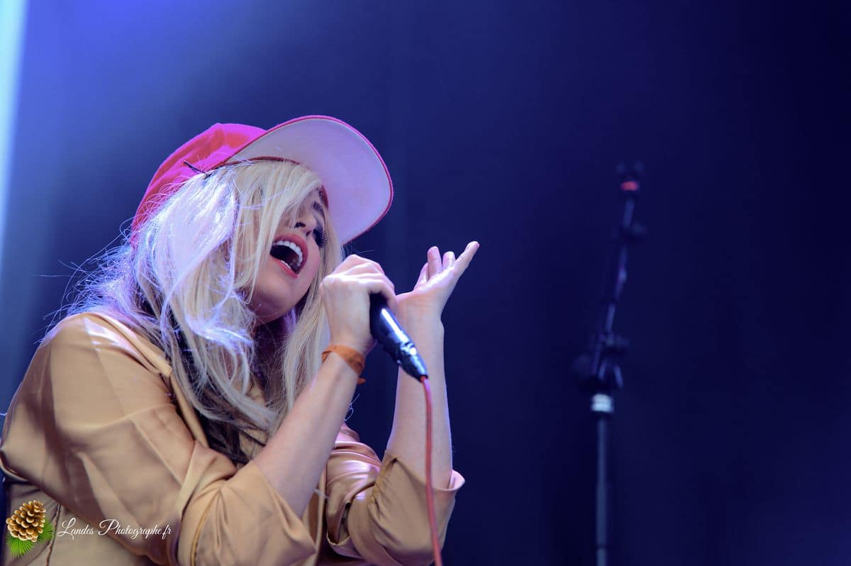 🎧 The Ting Tings au Garorock 2012 : Minimalisme et Énergie Pop-Indie The Ting Tings en concert au Garorock 2012