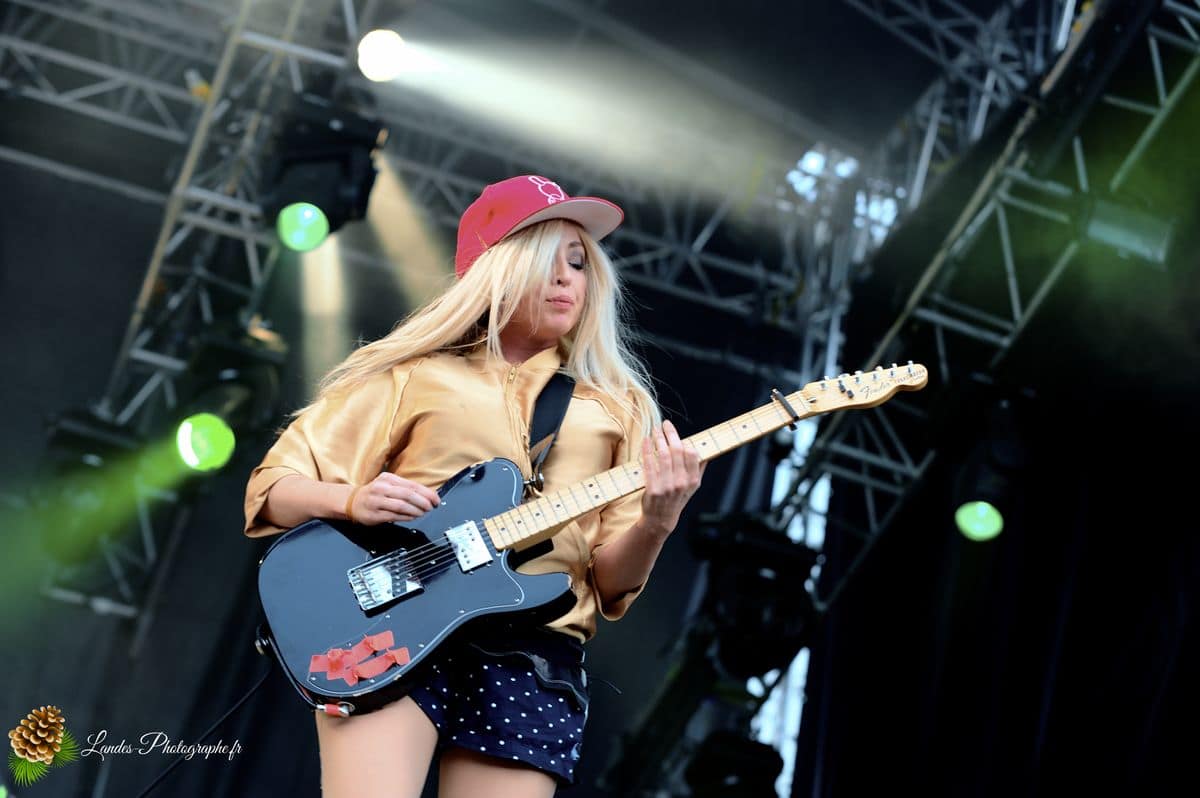 🎧 The Ting Tings au Garorock 2012 : Minimalisme et Énergie Pop-Indie The Ting Tings en concert au Garorock 2012