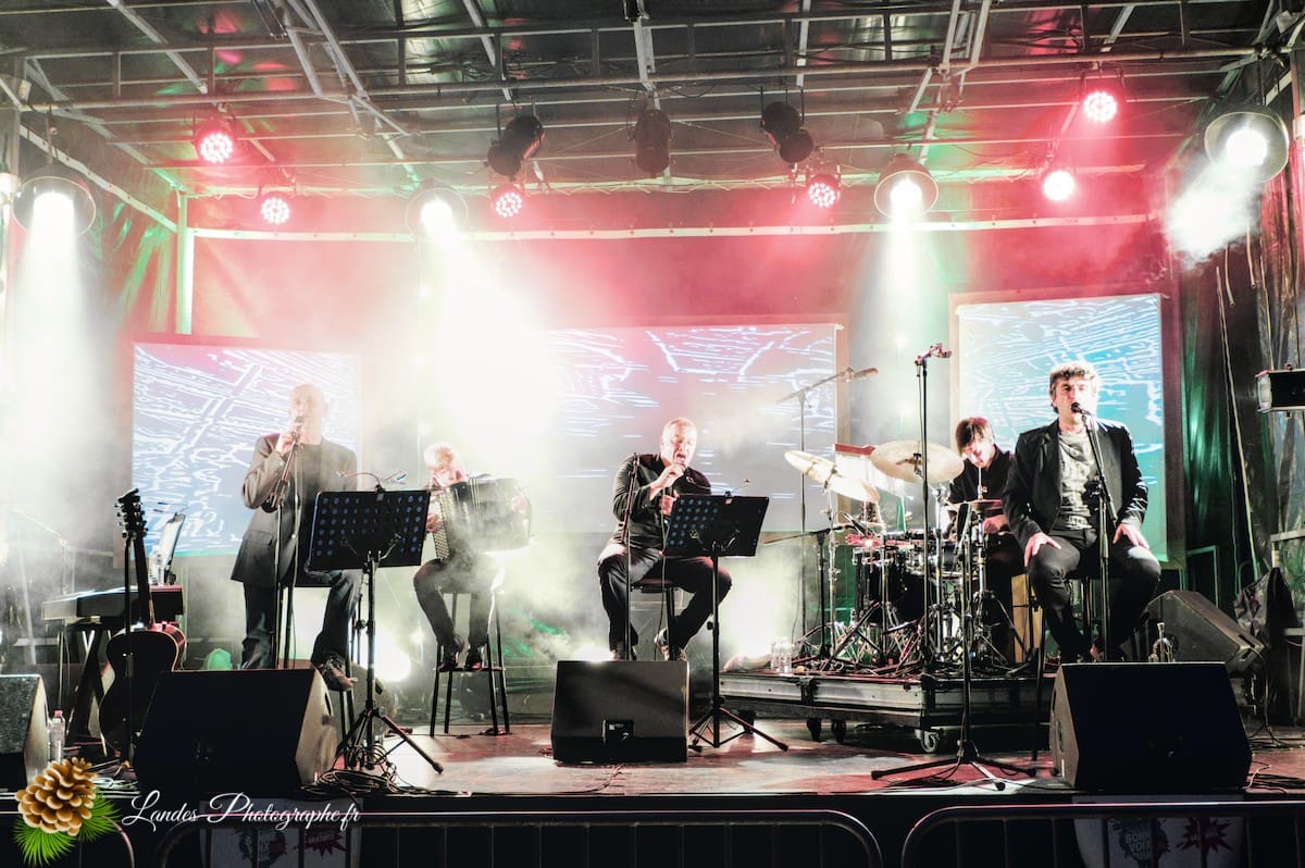 🎤 La Poésie du Sud-Ouest : Toulouse Con Tour au Festival En Bonne Voix 2016 Toulouse Con Tour en live au Festival En Bonne Voix 2016