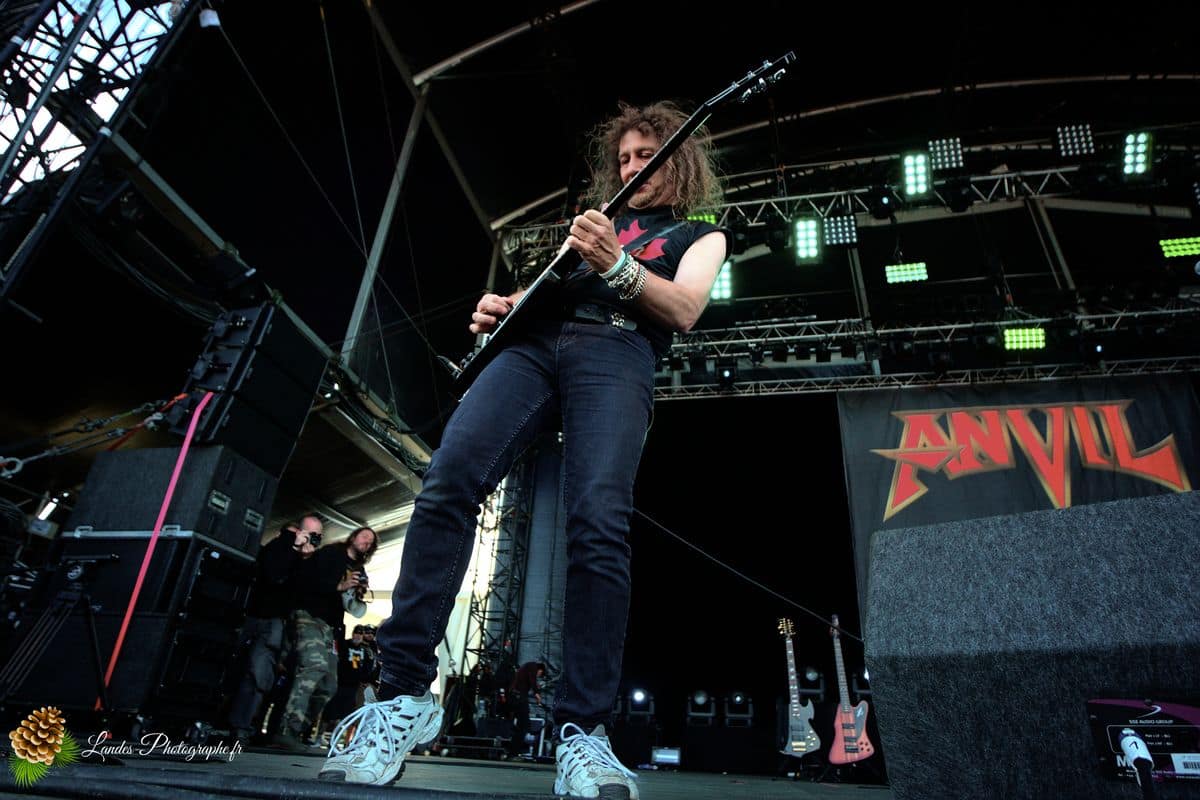 đ€ Anvil : L'Ănergie Pure du MĂ©tal au Hellfest Open Air Festival 2010 Anvil en concert au Hellfest 2010