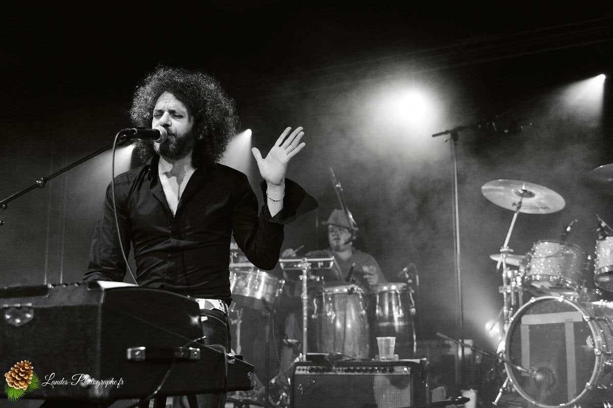 đ€ Bazbaz : L'Ambiance Reggae-Soul Ă l'Espace Tatry de Bordeaux Bazbaz en live Ă lâEspace Tatry de Bordeaux