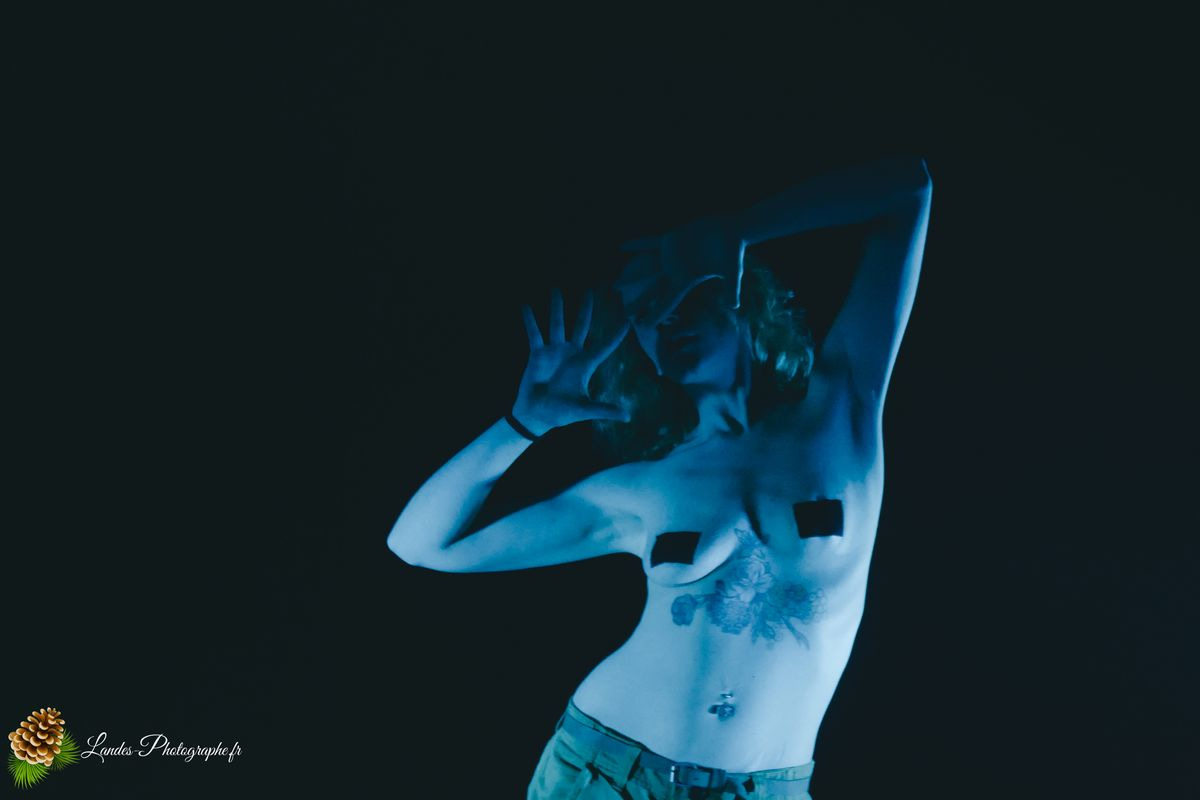 ✨ Extravagance et Glamour : The Divine Ladies – « Dans Tous Les Sens » The Divine Ladies : Dans Tous Les Sens