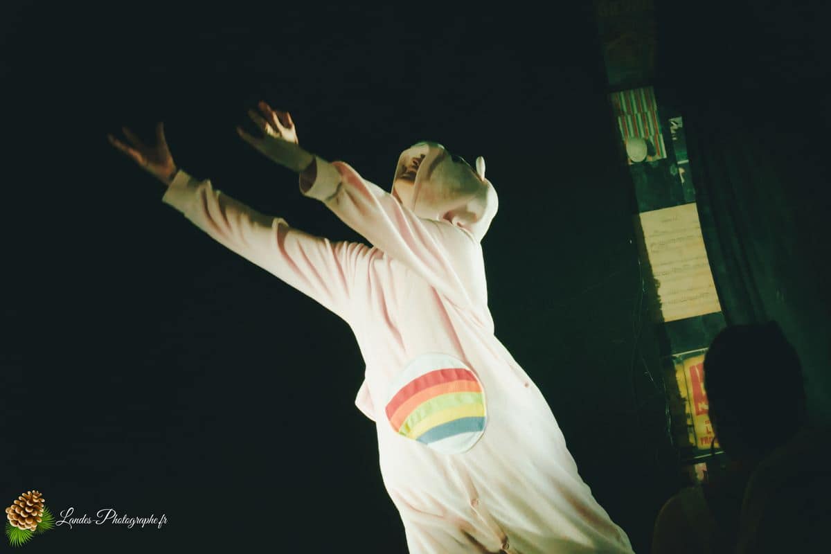 ✨ Extravagance et Glamour : The Divine Ladies – « Dans Tous Les Sens » The Divine Ladies : Dans Tous Les Sens