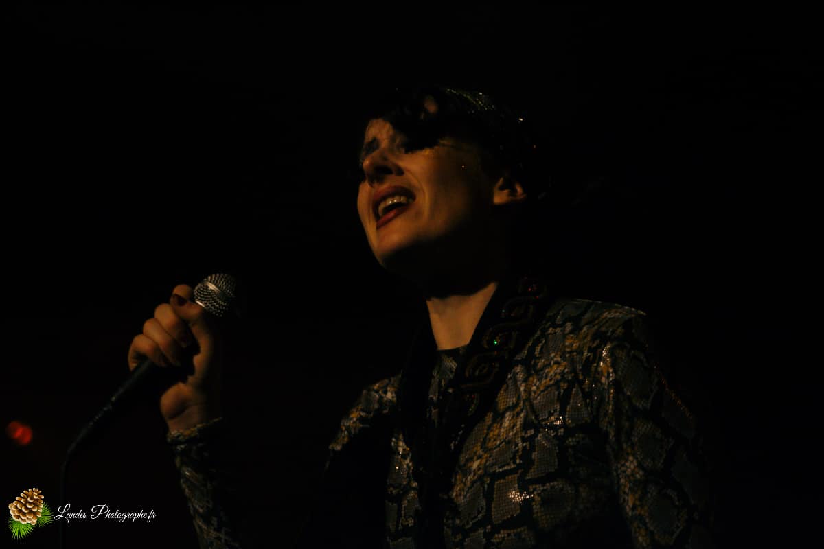 đ· Jessie Evans : Live Ălectro-Pop Explosif Ă l'Espace Tatry Jessie Evans en live Ă lâEspace Tatry de Bordeaux