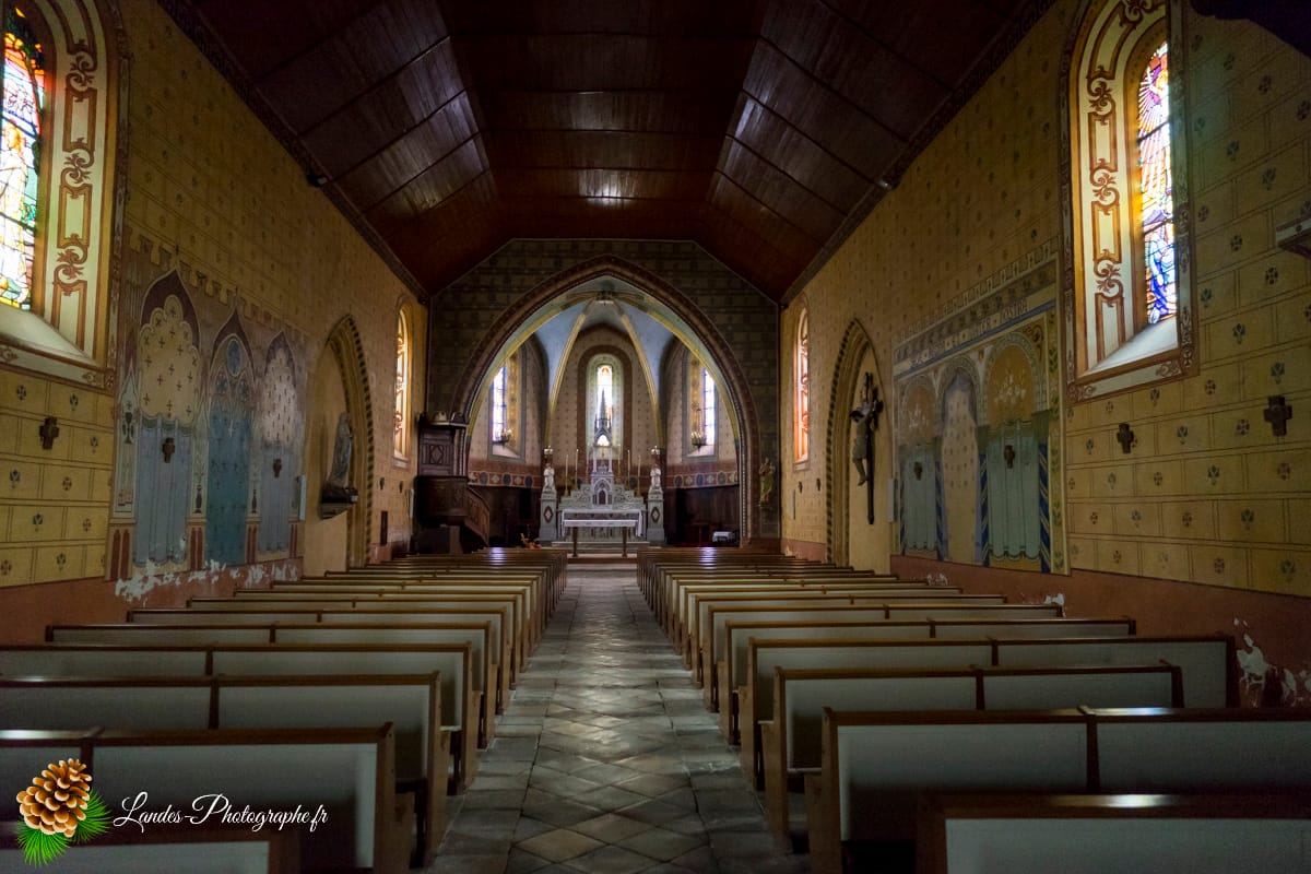 🛡️ L'Église Saint-Jean-Baptiste de Saint-Jean-de-Marsacq : Forteresse de Prière Eglise Saint-Jean-Baptiste à Saint Jean de Marsacq