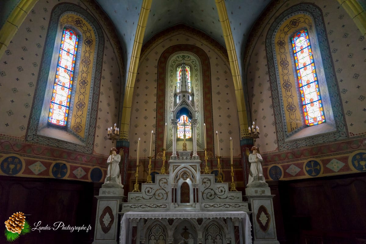 🛡️ L'Église Saint-Jean-Baptiste de Saint-Jean-de-Marsacq : Forteresse de Prière Eglise Saint-Jean-Baptiste à Saint Jean de Marsacq